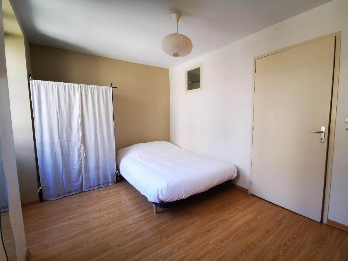 Charmant T2, Proche Gare Apartment เวียน ภายนอก รูปภาพ